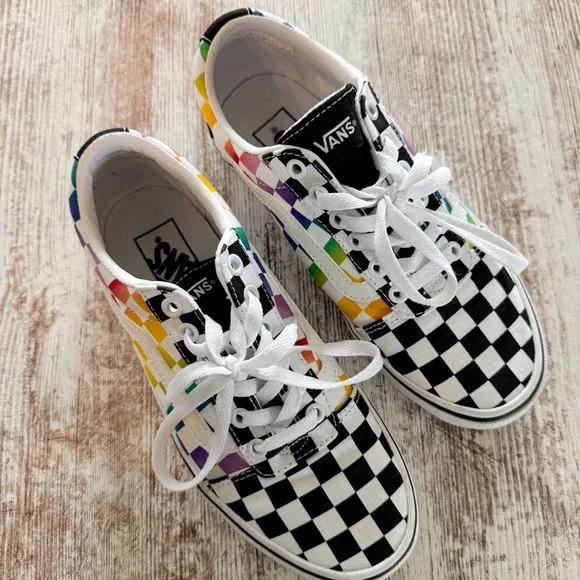 Vans Ward Rainbow Checkered Old Skool Skate Shoes (7) - Picture 2 of 7